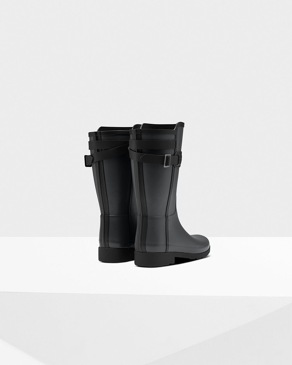 Womens Hunter Refined Slim Fit Contrast - Short Rain Boots Black - 3657-SUWVB